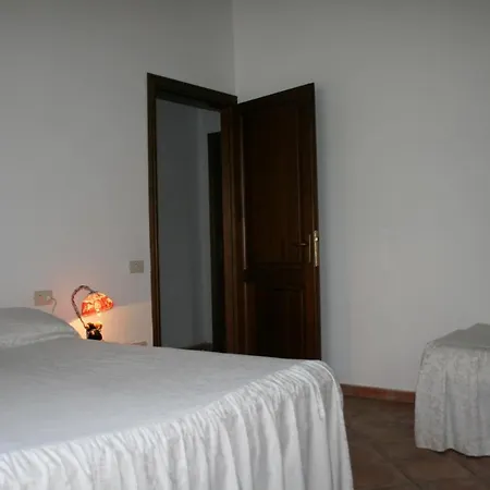 Graziosa Casetta Con Piscina *