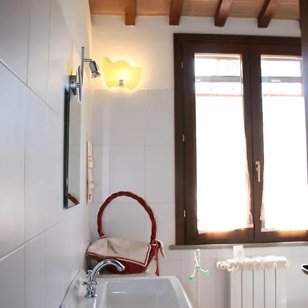 Graziosa Casetta Con Piscina